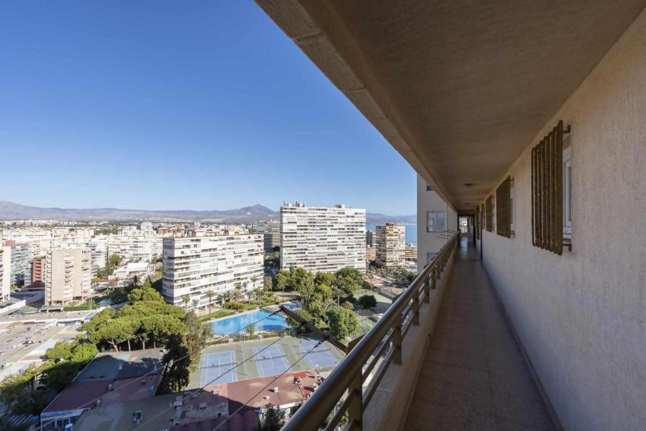 Leo Apartamento Familiar Apartment Alicante Exterior photo